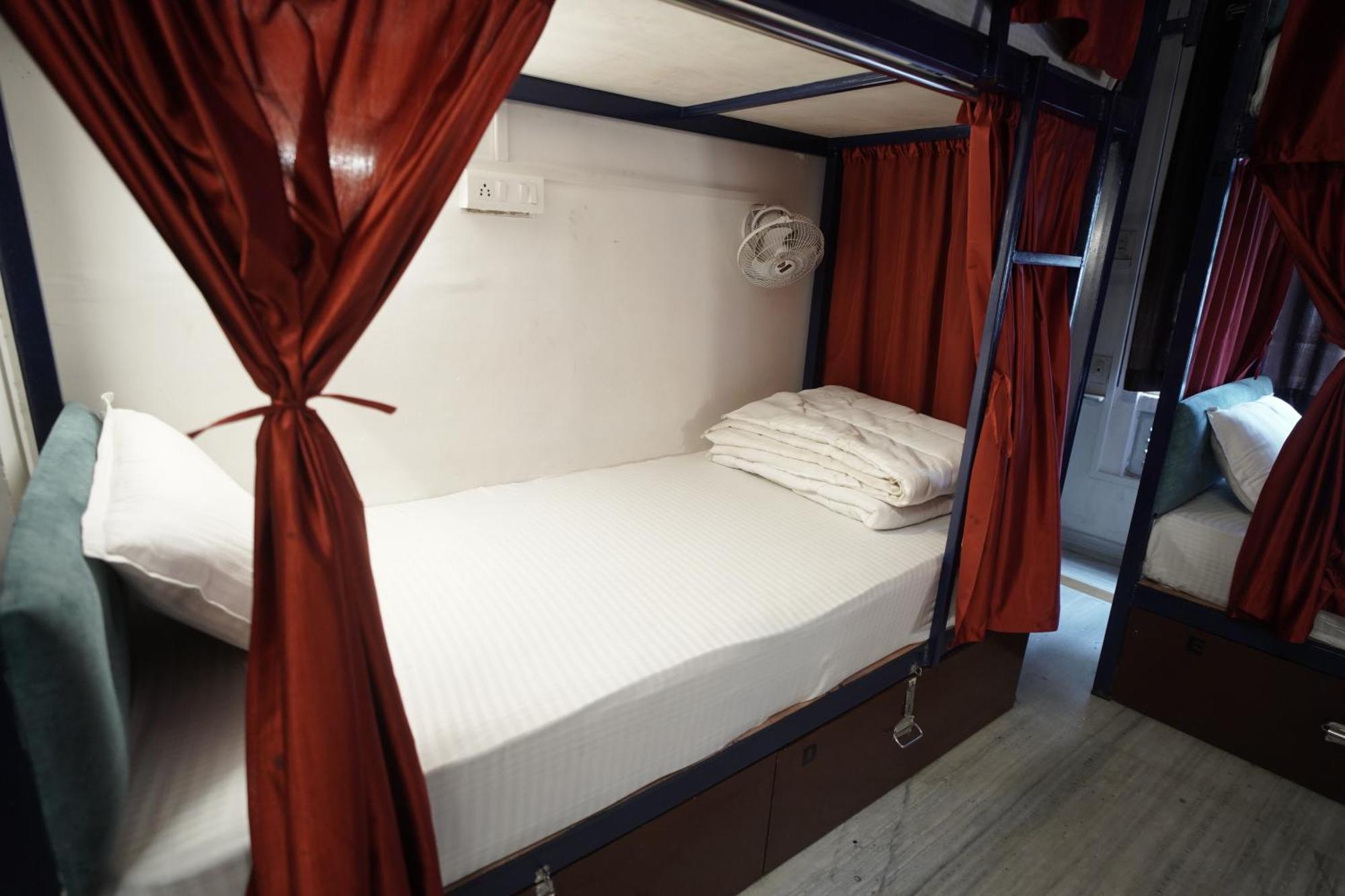 Hostel Funky Bunky Udaipur Exterior photo